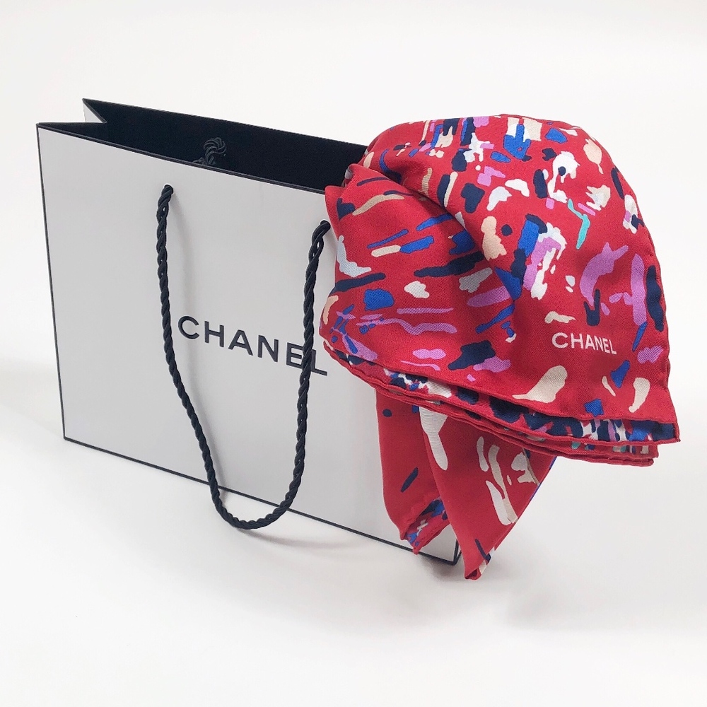 NWOT Chanel 100% Authentic Square Scarf - Picture 4 of 7